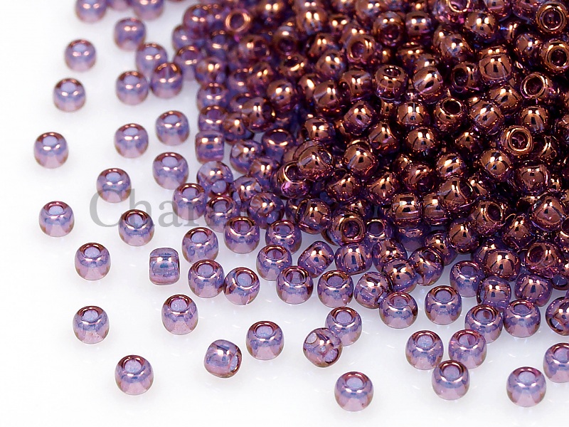 Бисер Toho, размер 11/0. Цвет #202 (Золотое сияние, сиреневый). Цена указана за 10 грамм. Производитель - Япония. | Интернет-магазин товаров для рукоделия