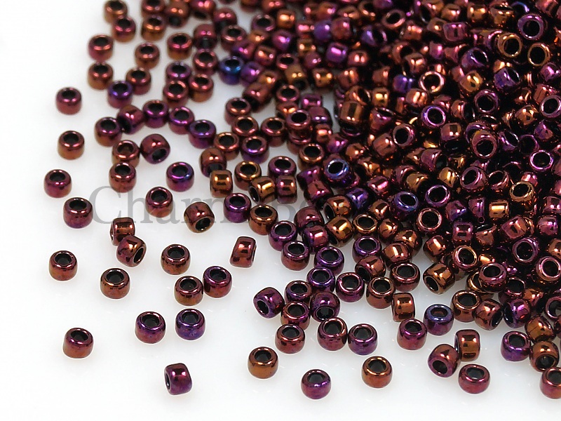 Бисер Toho, размер 15/0. Цвет #502 (Металлизированный золотом, аметист). Цена указана за 10 грамм. Производитель - Япония. | Интернет-магазин товаров для рукоделия