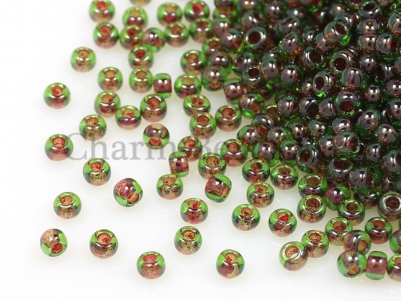 Бисер Toho, размер 11/0. Цвет #250 (Окрашенный изнутри, перидот/фуксия). Цена указана за 10 грамм. Производитель - Япония. | Интернет-магазин товаров для рукоделия