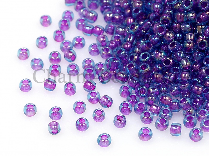 Бисер Toho, размер 11/0. Цвет #776 (Окрашенный изнутри, радужный, вода/пурпурный). Цена указана за 10 грамм. Производитель - Япония. | Интернет-магазин товаров для рукоделия