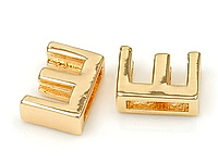 Бусина в форме буквы E для создания украшений. Покрытие - золото 14к. Размер прямоугольного отверстия 6.5 x 1.5 мм. Цена указана за штуку.
