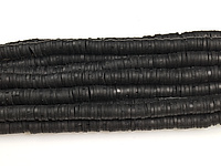 Каучуковые бусины спейсеры "Черный". Диаметр отверстия 2,5 мм. Длина нити примерно 39 см, примерно 390 бусин. Размеры бусин усреднены. Цена указана за нить.
