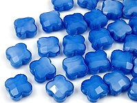 Пара стеклянных бусин "Голубой клевер" для создания украшений. Диаметр продольного отверстия 1.2 мм. Цена указана за пару.
