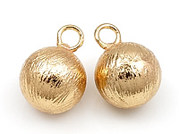 Подвеска "Рельефный шар" для создания украшений. Покрытие - золото 14К. Диаметр подвесного отверстия - 2.5 мм. Цена указана за штуку.

