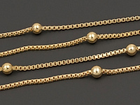Ювелирная цепочка венецианское плетение для создания бижутерии (украшений). Основа - латунь, покрытие - золото 14к. Размер звена 1.1 х 1.1 х 1.1 мм. Размер бусины 3 мм. Бусины располагаются через 22 мм. Звенья запаяны.
