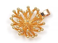 Подвеска "Цветок хризантемы" для создания бижутерии (украшений). Покрытие - золото 14К. Размер отверстия - 5x2.8 мм. Длина подвески с бейлом - 22 мм. Цена указана за штуку.
, фото №141023