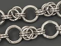 Ювелирная цепочка с глидерным плетением для создания бижутерии (украшений). Покрытие - родий. Звенья чередуются с декоративными элементами. Размер звена - 15x2.6 мм, не замкнуто. Размер декоративного элемента - 23x12x10 мм, звенья не замкнуты. Цена указана за 20 см. При покупке от 2 мерок, вы получаете 40, 60 и другие отрезки, кратные 20 см, одним отрезком.
, фото №147318