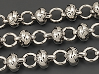 Ювелирная цепочка с глидерным плетением для создания бижутерии (украшений). Покрытие - родий. Размер звена - 7x1.5 мм, не замкнуто. Размер декоративного элемента - 10x7 мм. Цена указана за 20 см. При покупке от 2 мерок, вы получаете 40, 60 и другие отрезки, кратные 20 см, одним отрезком.
, фото №153852