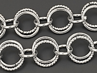 Ювелирная цепочка гарибальди для создания бижутерии (украшений). Покрытие - родий. Размер звеньев - 8х1.3 и 11х1.2 мм, одно не замкнуто. Цена указана за 20 см. При покупке от 2 мерок, вы получаете 40, 60 и другие отрезки, кратные 20 см, одним отрезком.
, фото №153890