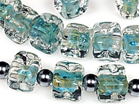 Стеклянные бусины цветы лэмпворк (lampwork) "Белый ландыш" для создания украшений (бижутерии). Диаметр отверстия 1.5 мм. Размеры и вес усреднены. Точнее замеряем по требованию.

На бусинах с уценкой мелкие выемки.
, фото №160111