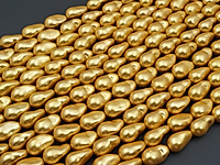 Бусины барочного жемчуга касуми Майорка (Majorika) золотой. Диаметр отверстия 1 мм. Размеры, вес, длина и количество бусин на нити указаны примерно. Точнее замеряем по требованию. Мелкие выемки.
, фото №161366