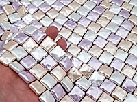 Бусины барочного жемчуга  белый, кремовый, сиреневый микс. Диаметр отверстия 1 мм. Размеры, вес, длина и количество бусин на нити указаны примерно. Точнее замеряем по требованию. Мелкие выемки.
, фото №161393