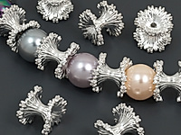 Бусина в форме буквы O для создания украшений. Покрытие - золото 14к. Размер прямоугольного отверстия 6.5 x 1.5 мм. Цена указана за штуку.
, фото №162903