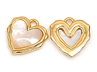 Подвеска "Золотое мятое сердце с перламутром" для создания бижутерии (украшений). Вставка - белый перламутр. Покрытие - золото 14К. Размеры - 16х14х2 мм. Размеры подвесного колечка - 2х1 мм, колечко замкнуто. Цена указана за штуку.
, фото №162968