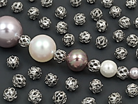 Бусина "Серебряный сетчатый шар" для создания бижутерии (украшений). Покрытие - родий. Диаметр отверстия - 1 мм. Цена за упаковку.
, фото №163242