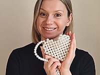 Набор материалов для плетения сумочки в форме сердечка из бусин жемчуга майорка. Основа украшения - леска.&nbsp;

Мастер - класс, как сплести сумочку сердце, ЗДЕСЬ.  
, фото №163257