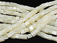 Бусины кубики белого перламутра. Месторождение - Индонезия. Диаметр отверстия 1.4 мм. Размеры, вес, длина и количество бусин на нити указаны примерно. Точнее замеряем по требованию.Природные неровности.
, фото №163788