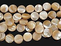 Бусины таблетки, монетки бежевого перламутра. Месторождение - Индонезия. Диаметр отверстия 0.6 мм. Размеры, вес, длина и количество бусин на нити указаны примерно. Точнее замеряем по требованию. Природные неровности и мелкие выемки.
, фото №163997