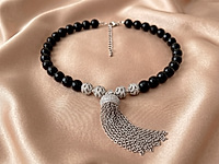 Набор материалов для сборки колье  Анны Болейн с черным агатом и фурнитурой в цвете "серебро".

Мастер - класс, как работать с калотами, кримпами и крепить их тросику, ЗДЕСЬ.
&nbsp;


, фото №164144