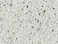 Бисер Toho, размер 11/0. Цвет #121 (Непрозрачный глянцевый, белый). Цена указана за 10 грамм. Производитель - Япония. , фото №20816