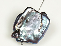 Крупная бусина пресноводного натурального жемчуга бива (культивированного). Яркий перламутр. На отдельных бусинах могут встречаться наплывы перламутра и выемки природного происхождения. Производитель - Южный Китай. Цена указана за штуку. , фото №92465